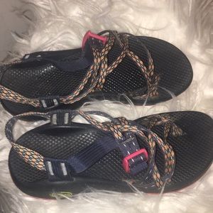 Multicolored Chaco’s